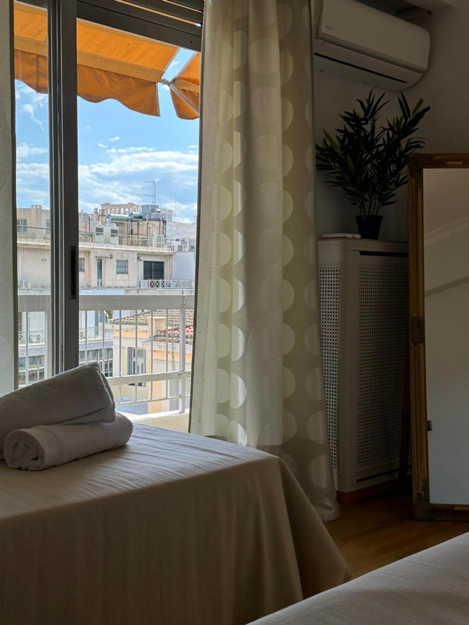 2 Bd Apt In Syntagma With Acropolis View เอเธนส์ ภายนอก รูปภาพ