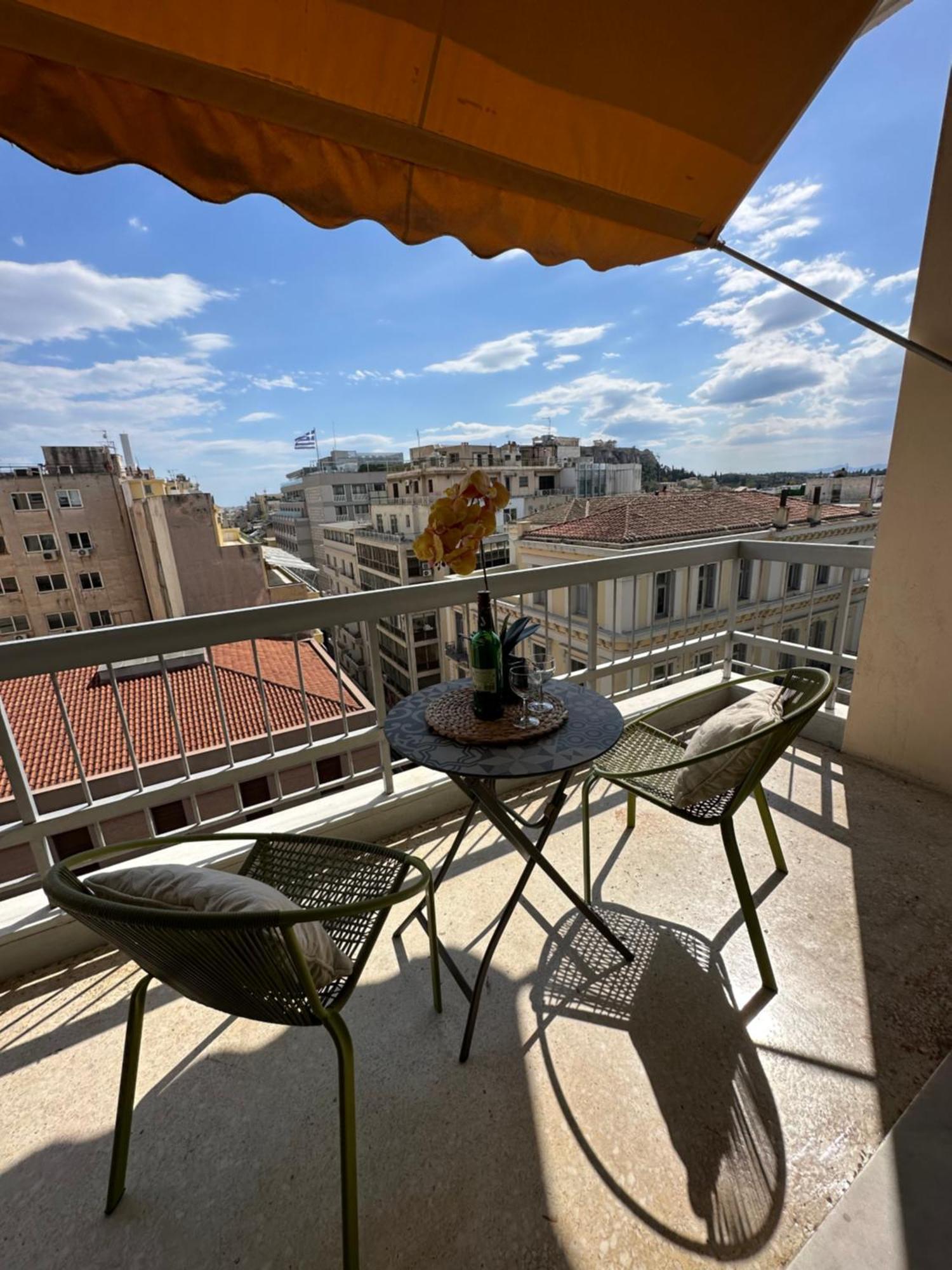 2 Bd Apt In Syntagma With Acropolis View เอเธนส์ ภายนอก รูปภาพ