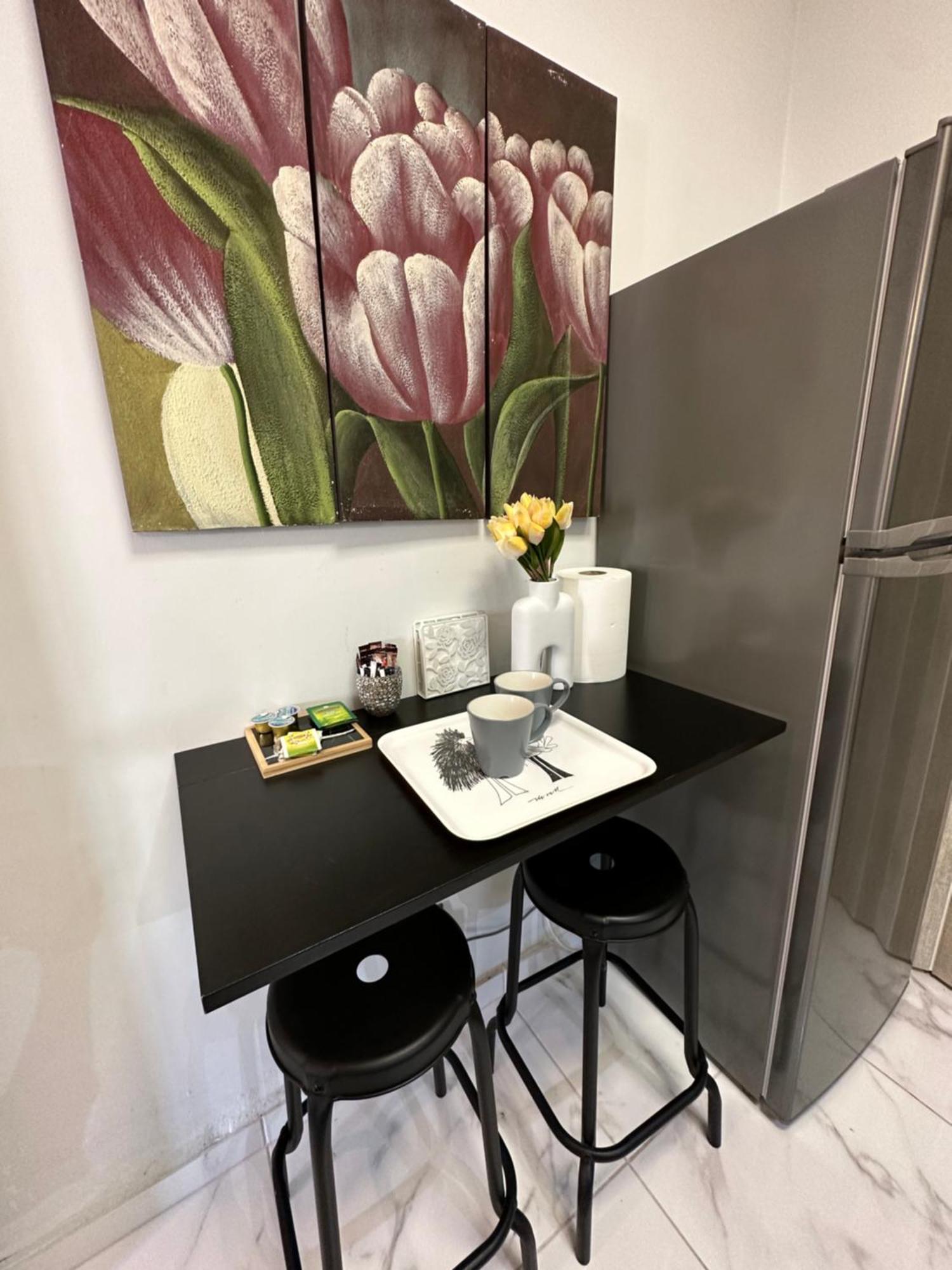 2 Bd Apt In Syntagma With Acropolis View เอเธนส์ ภายนอก รูปภาพ